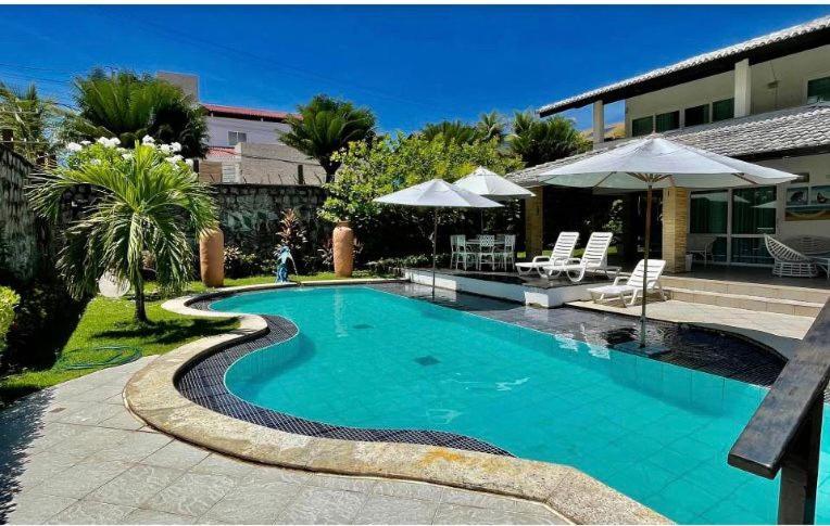 Casa de luxo em Porto de Galinhas com funcionária a 50 m do mar Exterior foto