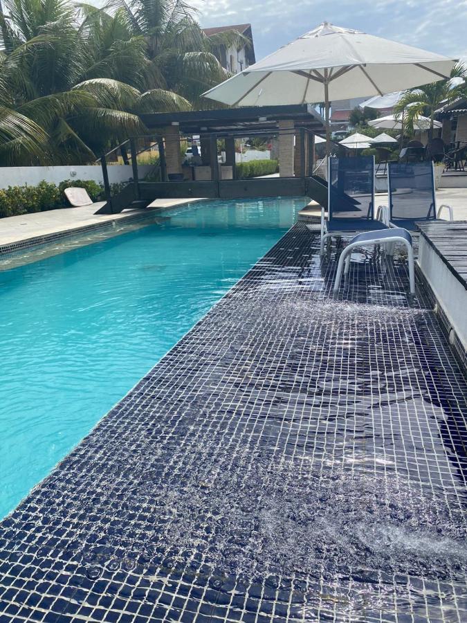 Casa de luxo em Porto de Galinhas com funcionária a 50 m do mar Exterior foto